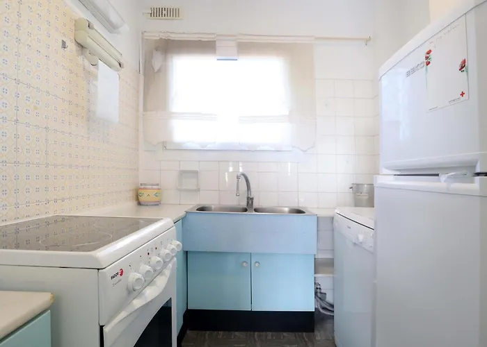 Апартаменти Junto Al Mar En S'agaro, 4 Personas, Terraza - Es-298-2 *